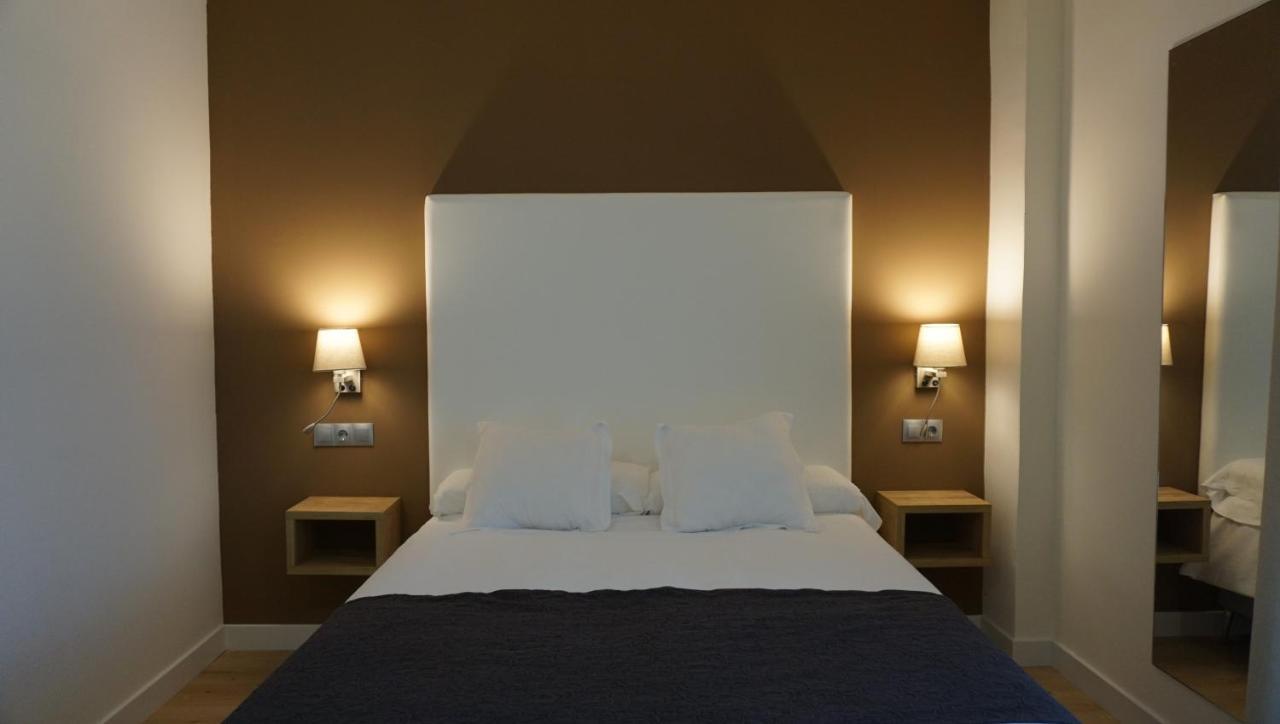Anoreta Suites Ринкон-де-ла-Викториа Экстерьер фото